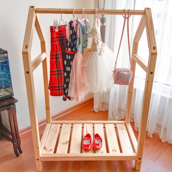 Montessori Clothing Rack